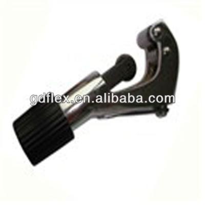 China GD100 024 Corrugated Stainless Steel Pipe Cutter for sale