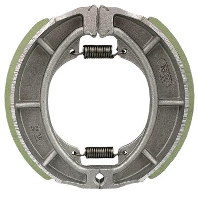 Chine Motocycle professionnel Bajaj Auto Brake Shoe Pour Gs125 Gn125 Bajaj Système de freinage à deux roues à tambour à vendre