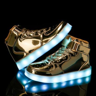 China Light Up Casual Shoes 2021, Kids LED Shoes, Wecoo New Arrival Dropshipping Children's Sports Shoes Flashing Kids Light Up Fashion Sneakers for sale