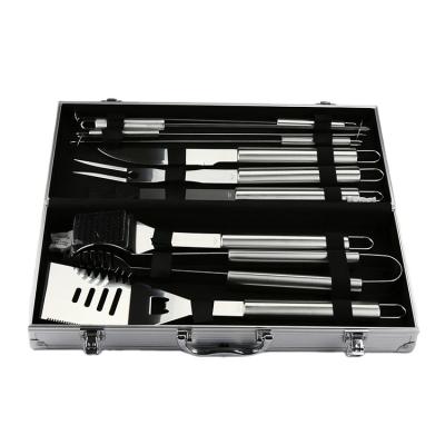 China Complete Tools Customized New Brand Barbecue Tool Kit 10 Pieces Wholesale Cheap Price Outdoor Barbecue Tools for sale