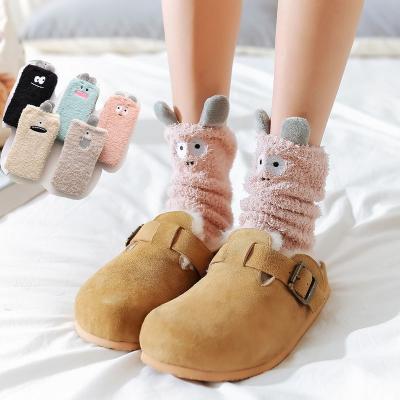 China Cute Coral Wool Floor Socks Fashion Winter Indoor Warm Socks Breathable For Women Wholesale for sale