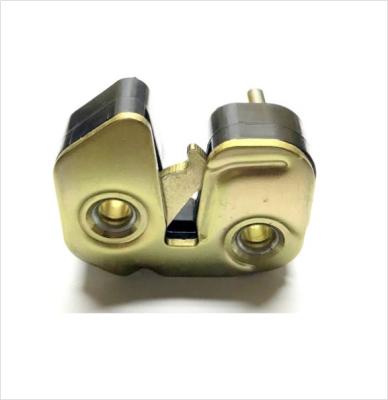 Chine Plastic For MERDEDES 0007201235 BENZ ACTROS AXOR ATEGO Truck Door Lock With Quantity Guarantee à vendre