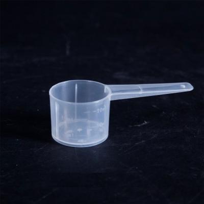 China New Design 20ml Measuring Cup Sustainable Liquid Long Handle Scoop 20cc Plastic Measuring Spoon for sale