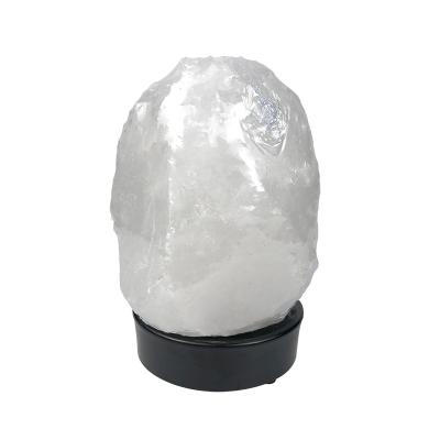 China Modern Crystal Rock Premium Quality Natural Hand Carved Himalayan Crystal Salt Lamp Air Purified Night Lights for sale