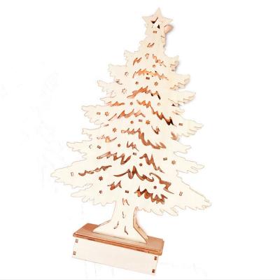 China Handmade Wooden Handmade LED Lighting Decorated Christmas Tree for sale