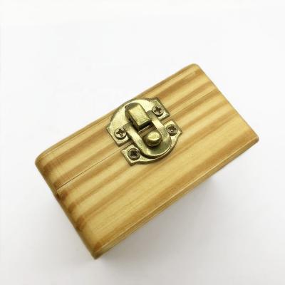 China Handmade Wooden Material Crank Music Box Mechanism for sale