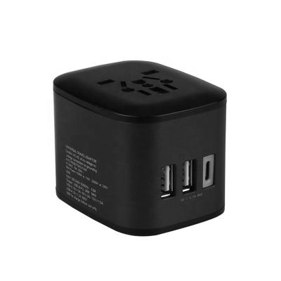 China Type-C Multi Plug Travel EU Plug Adapter Universal Travel World Power Charger USB Smart Plug World Adapter for sale