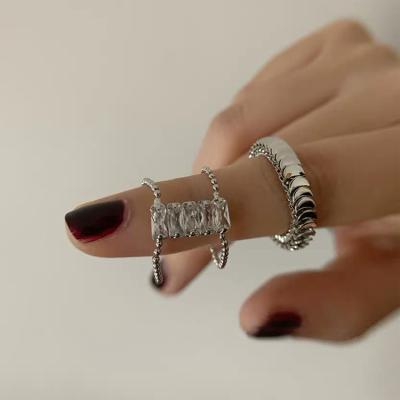 China CLASSIC advanced zircon chain ring set personality female simple temperament design minority soft ring for sale