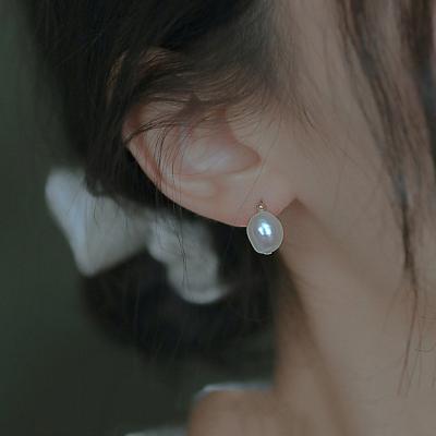 China Simple and supple temperament painless ear clip of the left retro style pearl vintage natural baroque women's earrings for sale