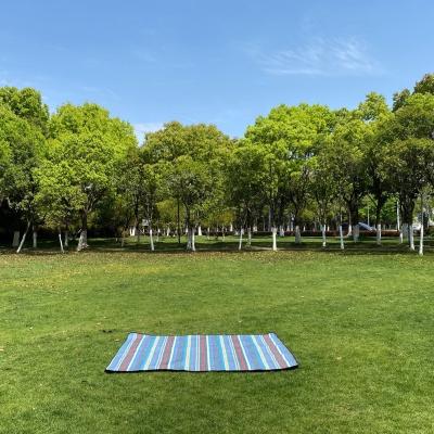 China Easy Carry Waterproof Extra Large Sand Proof Large Festival Beach Picnic Mat Blanket for sale