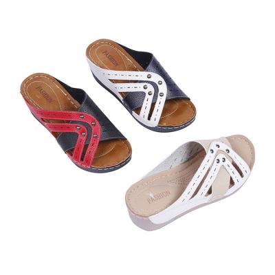 China Wholesale Factory Summer Wedge Slippers Waterproof Casual Ladies PU Leather Women Slippers for sale