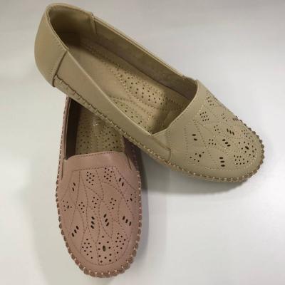 China Breathable Deodorization Women's PU Leather Loafers Slip On Training Shoes Casual Comfort Walking Flat Shoes for sale