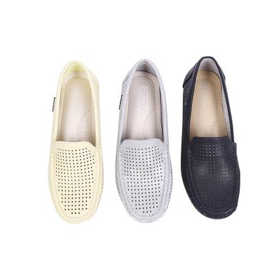 China New Genuine Deodorization PU Leather Moccasin Shoes Women Spring Autumn Korean Fashion Wild Non-Slip Flat Shoes for sale