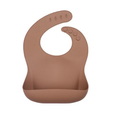 China BPA Free Wholesale BPA FREE Baby Feeding Supplie Toddle Waterproof Training Bib Pacifier Bowl Set Silicone Baby Bibs for sale