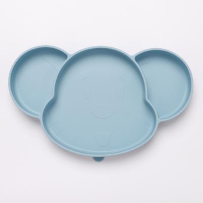 China BPA Free Factory direct sales Bpa Free non-slip suction cup Silicone baby kid feeding placemat for sale