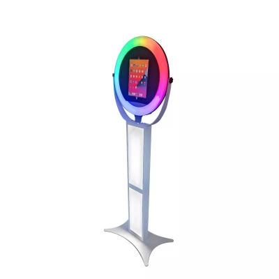 China Portable Festival LED Ringlight Social Media Photo Booth Floor Photo Booth Kiosk Station for 9.7-12.9