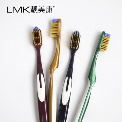 China wholesale cheap adult plastic bristle bristle plastic manual toothbrush cheap adult plastic toothbrush manual toothbrush for sale