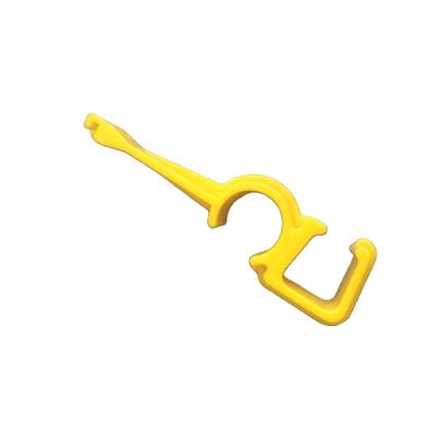 China Water saving S hanger hooks for round pipes and drinking line nipple chicken tube system water drinker poulty square for sale