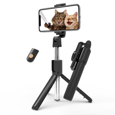 China Extendable the most popular factory best-selling K10 multi-angle rotating stainless steel tripod selfie stick for sale