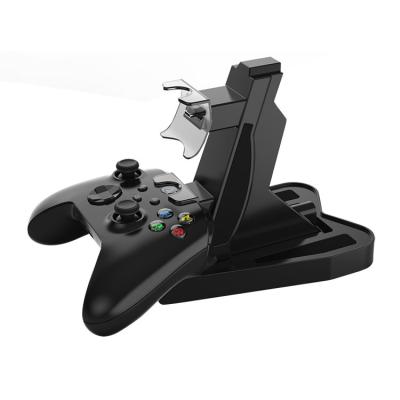 China Game Player Dual Gamepad Charger Cradle Quick Station For Type-C Charging Dock Power Holder Bracket XBOX Series X Controller Gamepad Joystick for sale