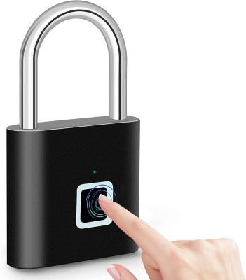 China Fingerprint Padlock One Touch Open Fingerprint Lock with USB Charging for Gym, Sports, School zu verkaufen