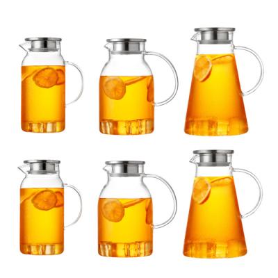 China Sustainable Hot Selling Single Wall Borosilicate Glass Water Pitcher With SS Lid for sale