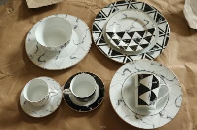 China superwhite  elegant gold line dinner set /dinner plate/mug/bowl with colour box for sale