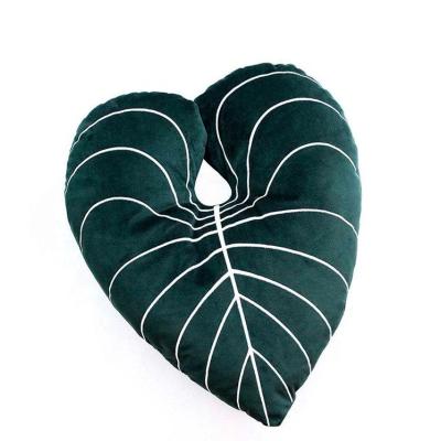 China Custom Pretty Gift Plush Pillow Fun Pillow Soft Tropical Plant Decorative Monstera Tile for sale