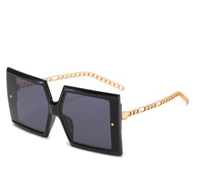 China Fashion sunglasses 2021 new women s extra large fashionable sunglasses new hollow-leg square glass sunglasses for sale