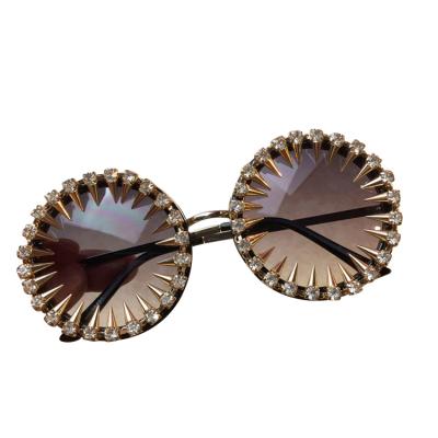 China Fashion Sunglasses Style Designer Lady Expensive Brand Punk Sunglasses With Diamond for sale