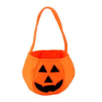 China Other Halloween Decoration Party Supplies Treat or Trick and Pumpkin Candy Gift Bags Nonwoven Halloween Gift Bags Tote Bags for sale