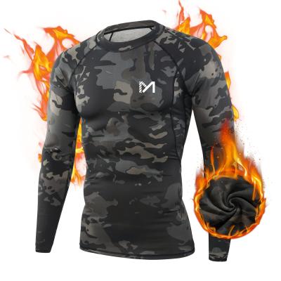 China Men QUICK DRY Gray Camouflage Winter Fabric Fleece striping thermal underwear for hunting fishing for sale