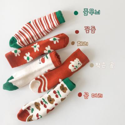 China YK2368A Comfortable Children's Winter Socks Soft Bear Terry Socks Girl To Thicken Warm Cotton Boneless Socks for sale