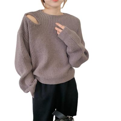 China -YK2286A Breathable Knitted Shoulder Basing Shirt Women's Sweater Fashion Lady Solid Color Short Loose Sweater for sale