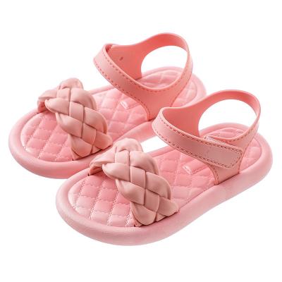 China YK1875A Summer Girls PVC Comfortable Open-toe Beach Sandals Non-slip Fashion Girl's Beach Casual Shoes for sale