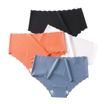 China Wholesale Breathable Mid-waist Plus Size Comfortable Underwear Briefs Lady Underwear Women Silk Seamless Wave Hip Panties for sale