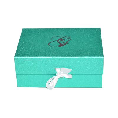 China High End Recycled Cardboard Materials Paper Materials Magnet Closing Kraft Rigid Gift Box for sale