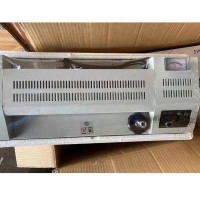 China Guangzhou Supplier YT-320A Yatai Laptop Pocket A3 Laminator Laminating Machine With A3 Handwheel for sale