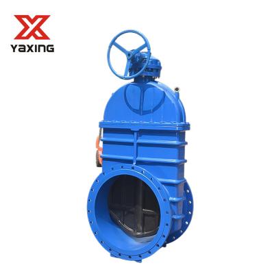 China DIN3353 F4 DN700-DN1200 Resilient Seated General Gearbox Gate Valve for sale