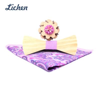 China 100% digital printed 100% handmade cotton pocker squares with beech tree wooden thin bow tie, lapel-pin gift set for sale