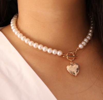 China Fashionable Heart Jewelry OT Clasp Stainless Steel Pearl Necklace Gold Plated Heart Pendant Necklace for sale