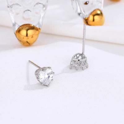 China Wholesale FASHIONABLE 925 Sterling Silver Earrings Fashion Simple Crystal Earrings Light Luxury Temperament Earrings for sale