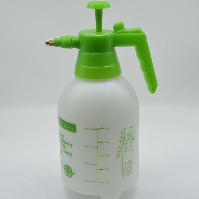 China Wholesale Garden Spray Agriculture Supplies 2 Liter Agriculture Trigger Spray Bottle Pressure Sprayer Water Bottle for sale