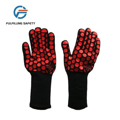 China Modern Wholesale Extreme Long Cuff Silicone Heat Resistant Aramid Fiber Protective Kitchen Baking Oven Mitts Gloves for sale