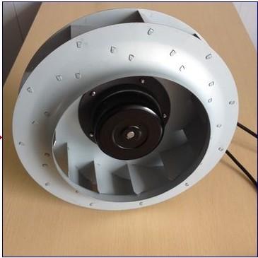 China Low Noise EC Motor Backward Curved Blower Ventilation Fan 250mm X 56mm for sale