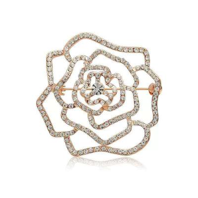 China Wholesale Brass Women's Federation Jewelry Brooch Diamond Brooches Emblem Three-Ring Scarf Buckle Rose Flower Brooch for sale