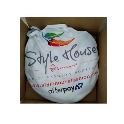 China Polyester Fabric LOGO Printing Portable Wearable Dressing Room Clothing Store Vending for sale