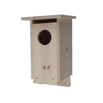 China Stocked Outdoor Wooden Nesting Boxes , Custom Wild Bird Classic Nesting Small Wooden Bird House for sale