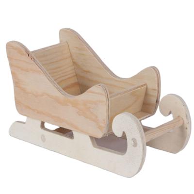 China Christmast Ornament DIY Wooden Sleigh To Paint Table Top Christmas Gift Unfinished Wooden Christmas Sleigh Toy 2020 for sale