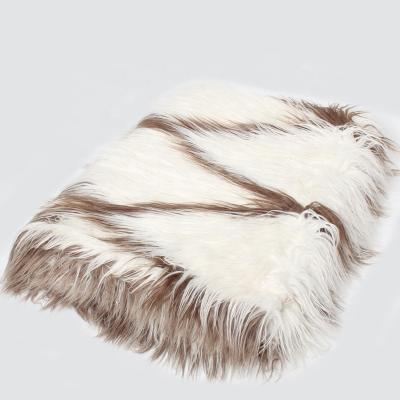 China Factory Wholesale High Quality Warm Faux Fur Blanket Plush Fluffy Blanket for sale